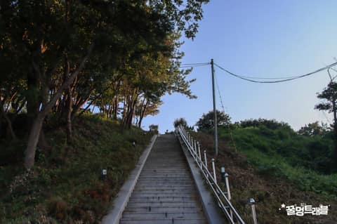 해군영흥도전적비 걷기코스 사진 9
