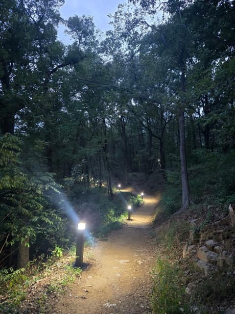 범어공원 산책길 사진 9