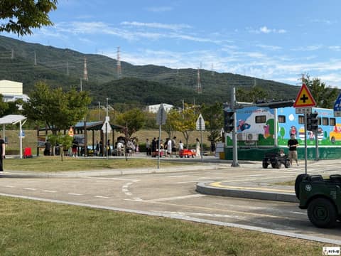 어린이 교통공원 산책길 사진 6