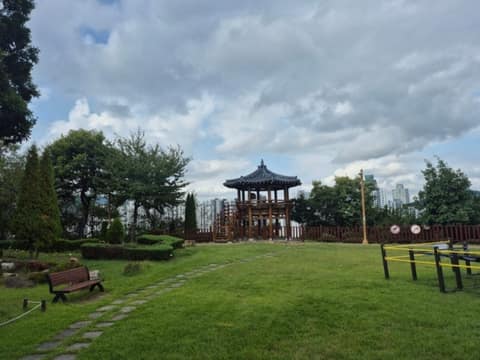 창원수목원 산책길 사진 5